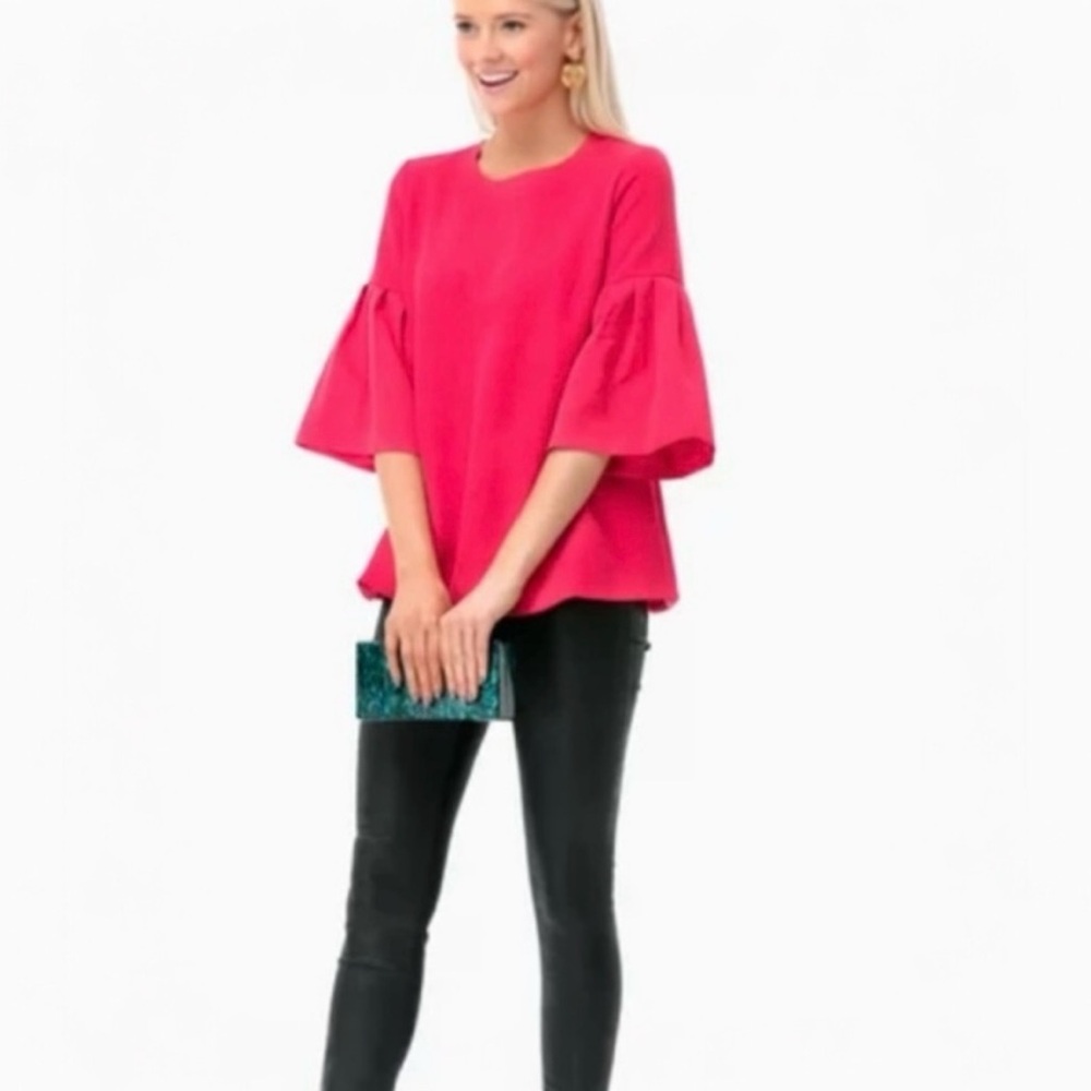 Avon Lane by Tuckernuck Harper 3/4 Bell
Sleeve Top Women's XS Pink